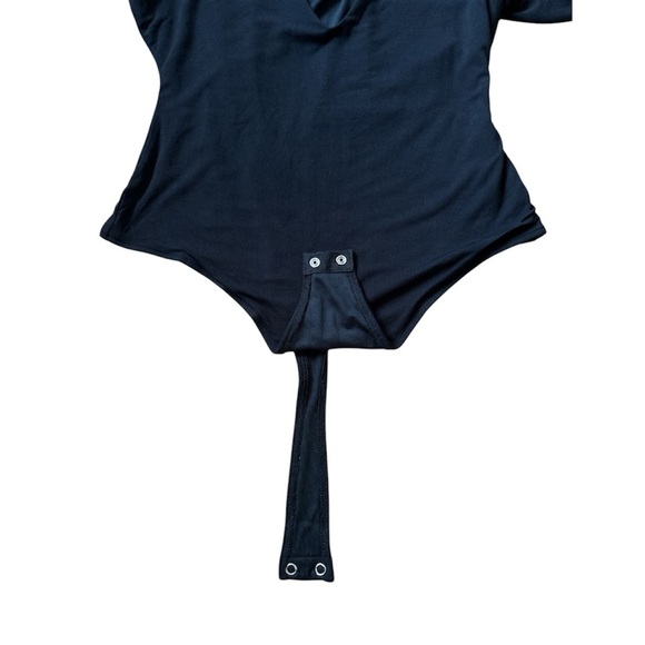 GOOD AMERICAN Long Sleeved Deep Plunge Bodysuit, Size 3 (L?) - Picture 6 of 8